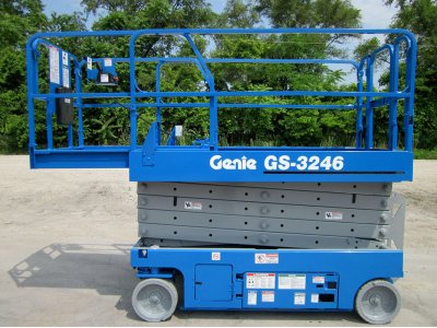 Ножничный подъемник Genie GS 3246 - 11,75м